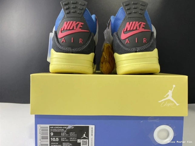 OFF UNION AIR JORDAN NOIR DC9533-001 RETRO 4 0718